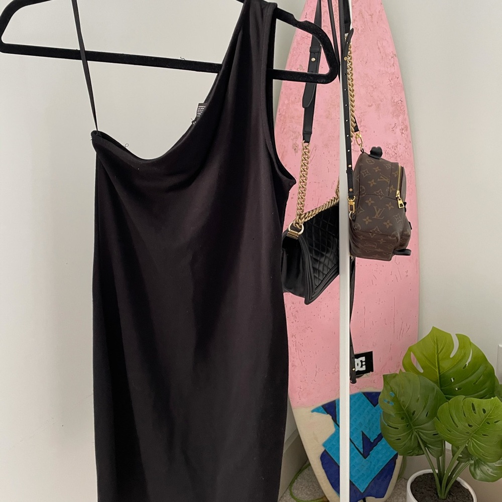Dress black